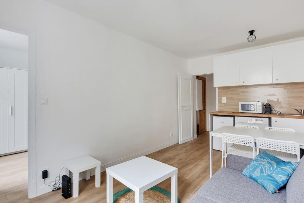 Appartement Suite Aux Portes De Paris กลีชี ภายนอก รูปภาพ